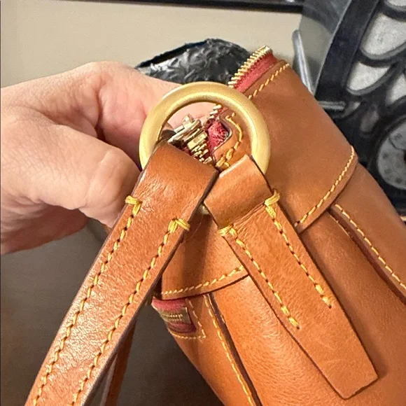 Dooney & Bourke Allison Florentine Tan Leather crossbody - Picture 6 of 9